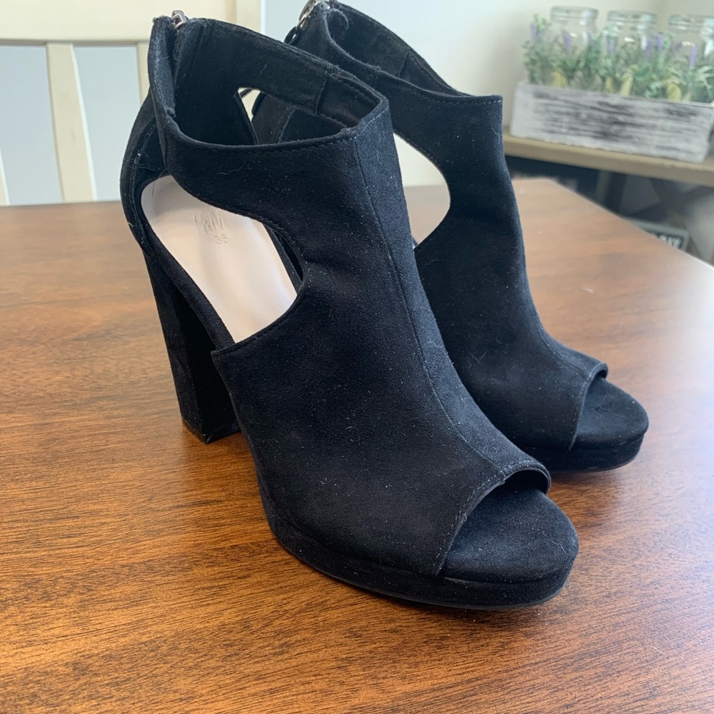 Black block H&M heels size 6